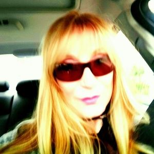 Meet your Posher, Sheri-lee